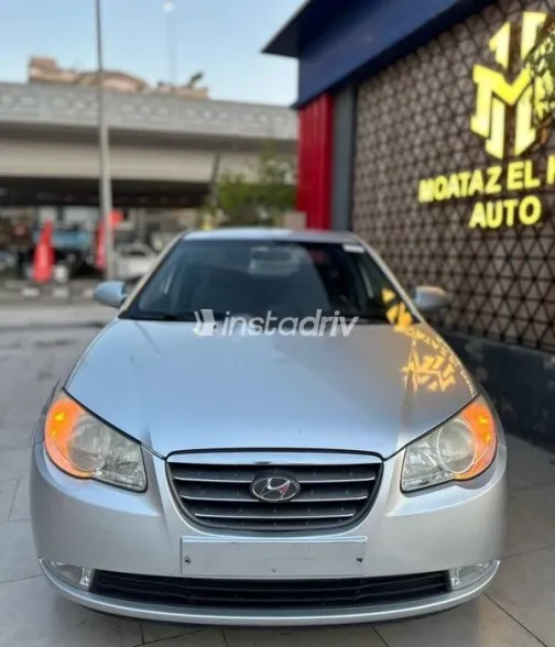 Hyundai Avante 2007 Silver Used for Sale - 3
