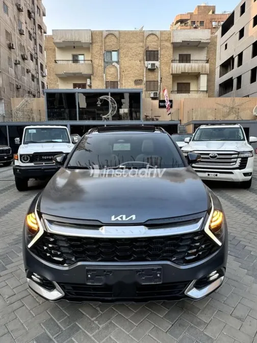 Kia Sportage 2023 Gray Used for Sale - 1