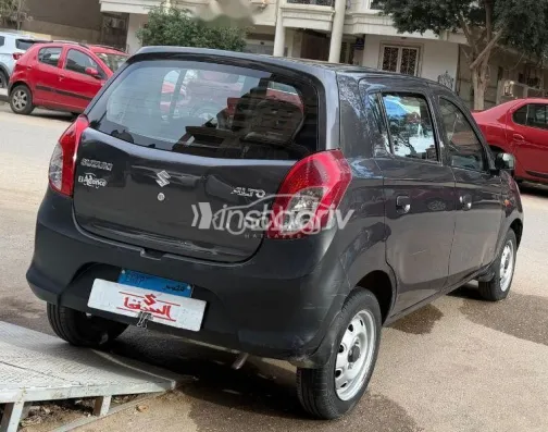 سوزوكى التو 2009 أحمر مستعملة للبيع - 2