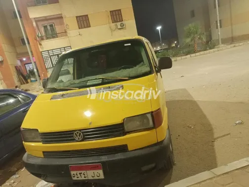 فولكس فاغن ترانسبورتر 1998 أصفر مستعملة للبيع - 1