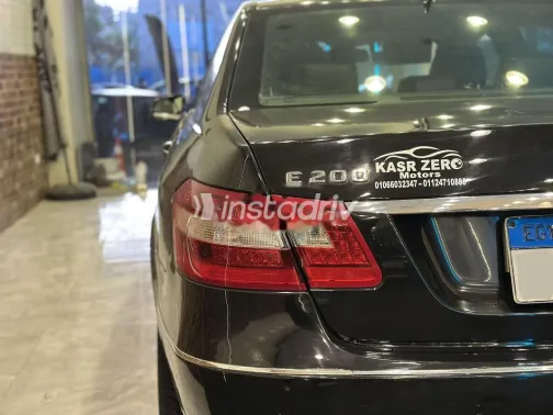 Mercedes E 200 2013 Black Used for Sale - 1