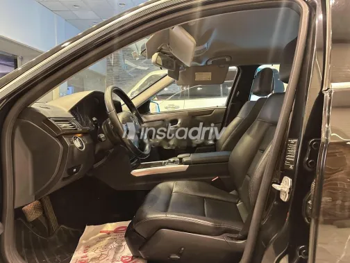 Mercedes E 200 2013 Black Used for Sale - 4