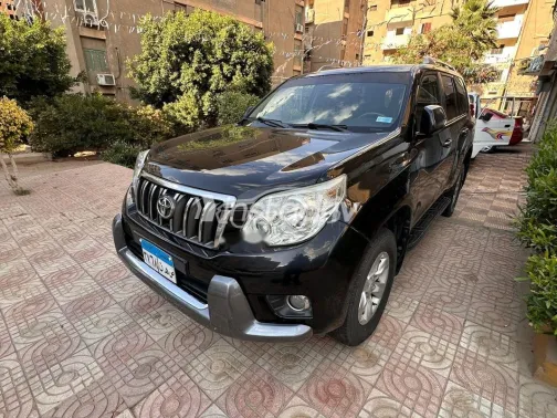 تويوتا برادو 2012 أسود مستعملة للبيع - 1