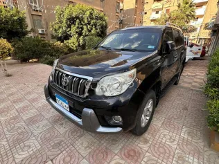 تويوتا برادو 2012 أسود مستعملة للبيع