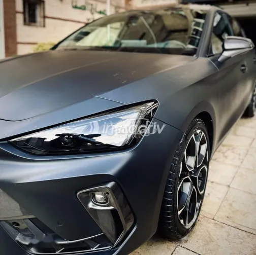 Cupra Leon 2025 Gray Used for Sale - 3