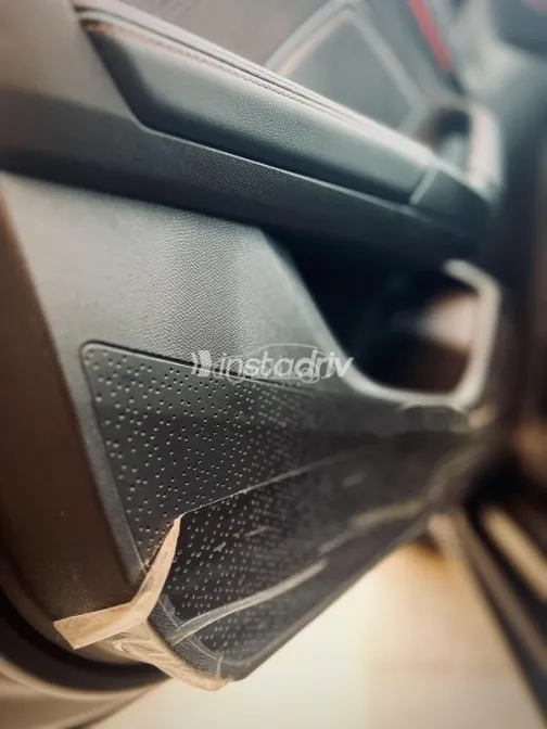 Cupra Leon 2025 Gray Used for Sale - 9