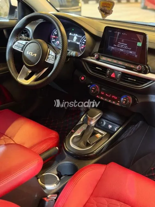 Kia Cerato 2022 White Used for Sale - 9