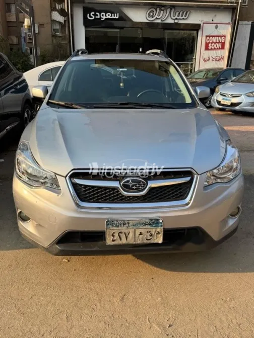 سوبارو XV 2016 فضي مستعملة للبيع - 1