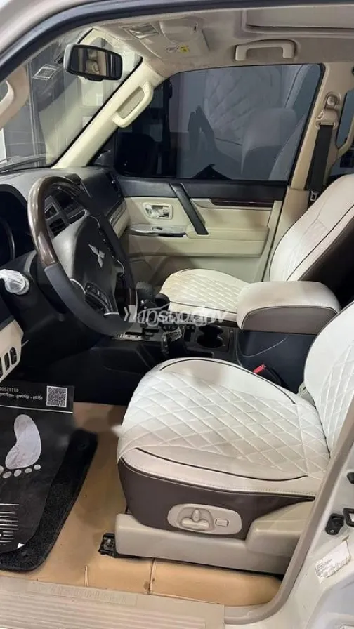 Mitsubishi Pajero 2015 White Used for Sale - 7