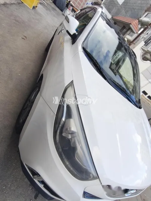 هيونداي IX 35 2014 أبيض مستعملة للبيع - 6