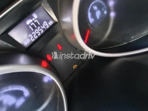 هيونداي IX 35 2014 أبيض مستعملة للبيع - 9