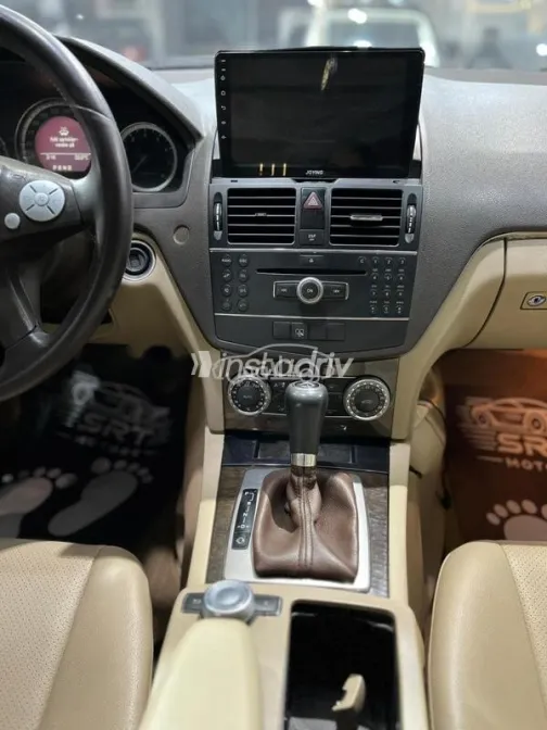 Mercedes C 200 2009 Black Used for Sale - 9