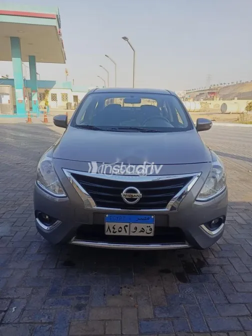 نيسان صنى 2026 أبيض مستعملة للبيع - 1