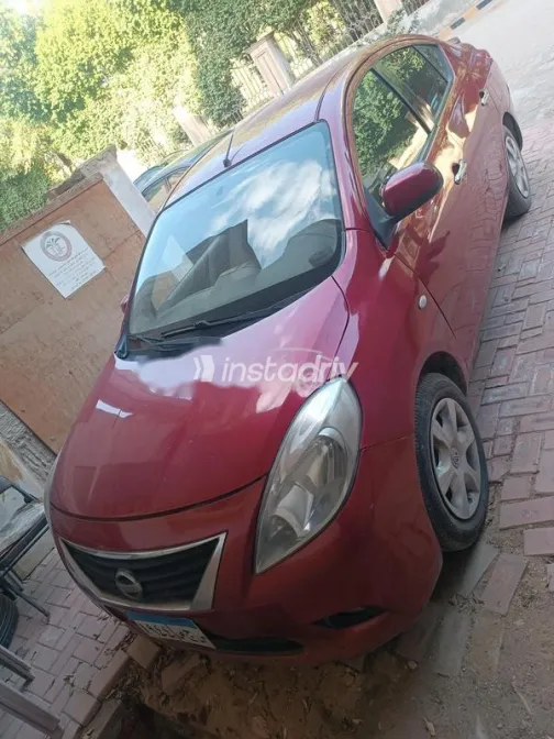 نيسان صنى 2026 أبيض مستعملة للبيع - 9