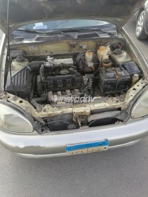 دايو لانوس 1999 شامبين مستعملة للبيع - 8