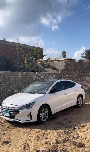 Hyundai Elantra AD 2020 White Used for Sale