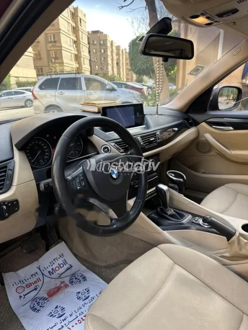 بي ام دبليو X1 2012 أحمر غامق مستعملة للبيع - 10