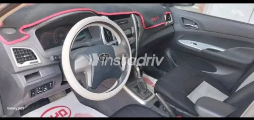 بى واى دى‬ F3 2025 أبيض مستعملة للبيع - 4