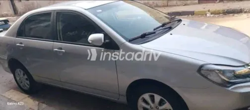 بى واى دى‬ F3 2025 أبيض مستعملة للبيع - 6