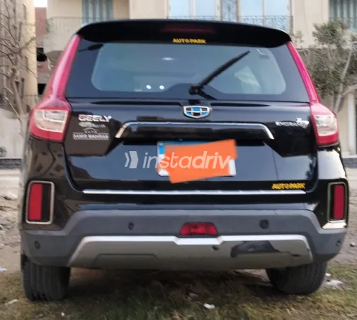 جيلي X7 2019 أبيض مستعملة للبيع - 4