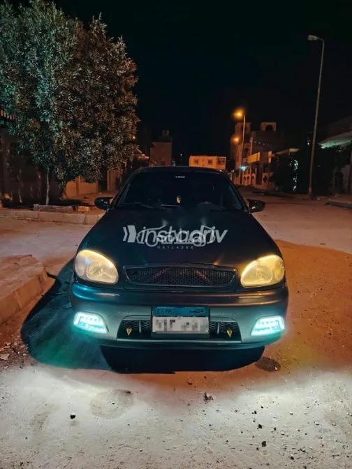 دايو لانوس 2 2003 رمادي مستعملة للبيع - 1