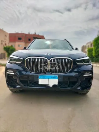 بي ام دبليو X5 2020 أبيض مستعملة للبيع