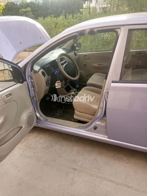 دايهاتسو شاريد 2007 بنفسجي مستعملة للبيع - 3