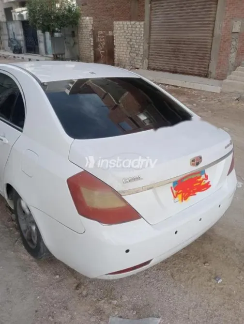 هيونداي سوناتا 1997 أحمر غامق مستعملة للبيع - 1