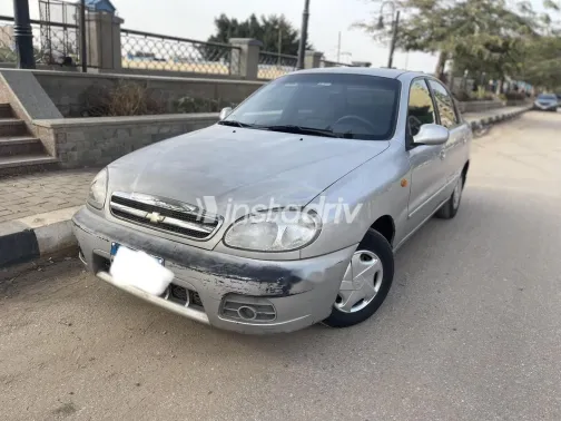 شيفروليه لانوس 2015 فضي مستعملة للبيع - 1