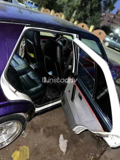 فولكس فاغن جولف 2 1992 أزرق غامق مستعملة للبيع - 9