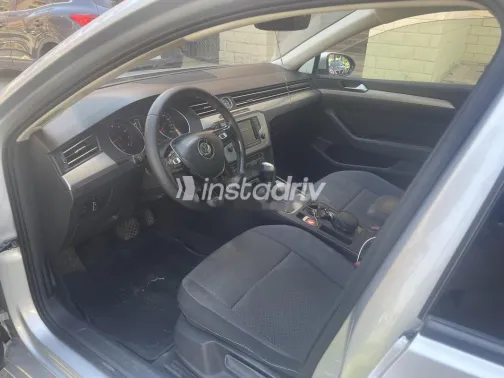 Volkswagen Passat 2017 White Used for Sale - 5