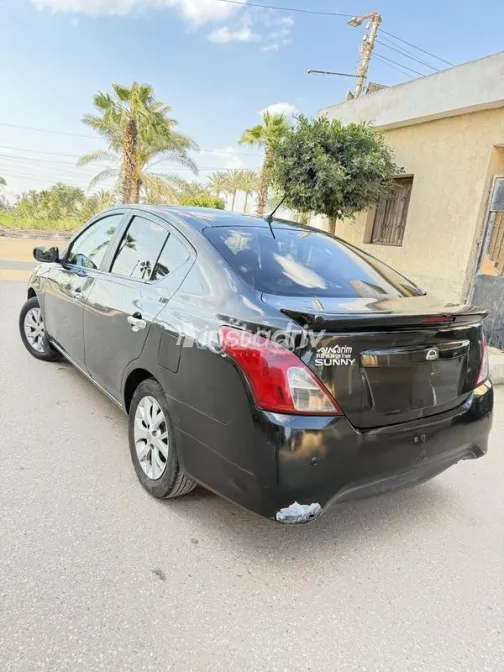 نيسان صنى 2019 أبيض مستعملة للبيع - 5