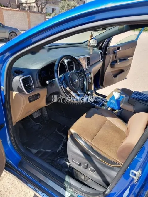 Kia Sportage 2021 White Used for Sale - 9