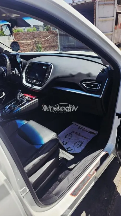 Jetour X70 2022 White Used for Sale - 7