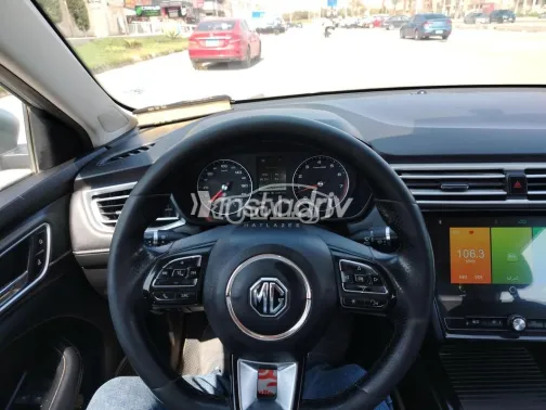 ام جى 5 2021 أبيض مستعملة للبيع - 10