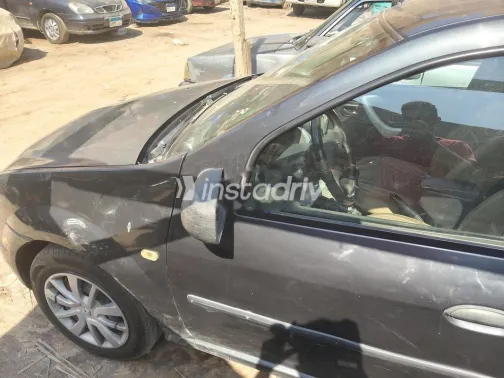 Renault Logan 2013 Petroleum Used for Sale - 1