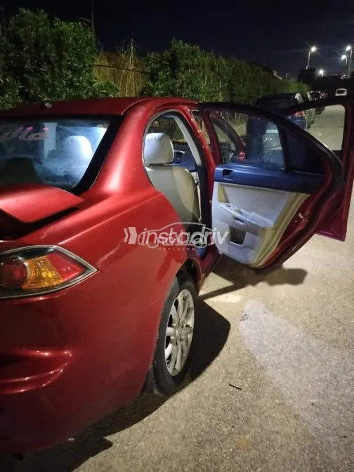 Mitsubishi Lancer EX Shark 2015 Dark Red Used for Sale - 4