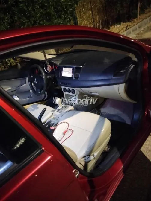 Mitsubishi Lancer EX Shark 2015 Dark Red Used for Sale - 6