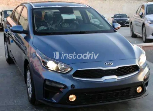 Kia Cerato 2022 White Used for Sale - 5