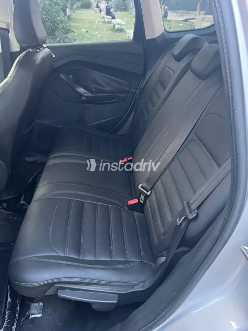 Ford Kuga 2018 White Used for Sale - 6