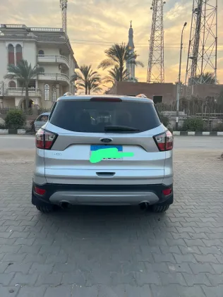 Ford Kuga 2018 White Used for Sale