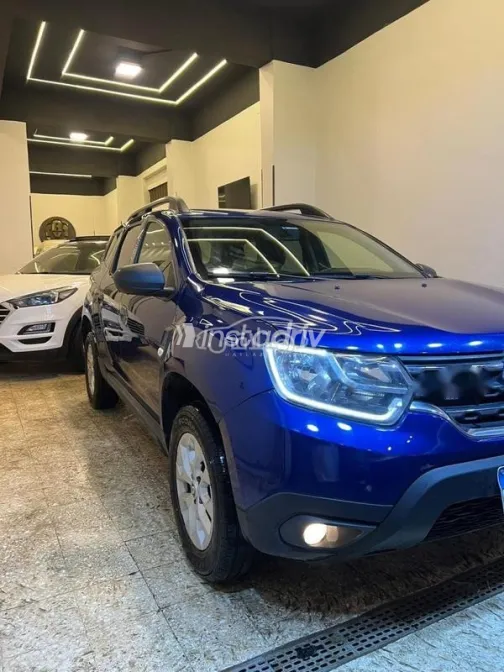 Renault Duster 2022 White Used for Sale - 2