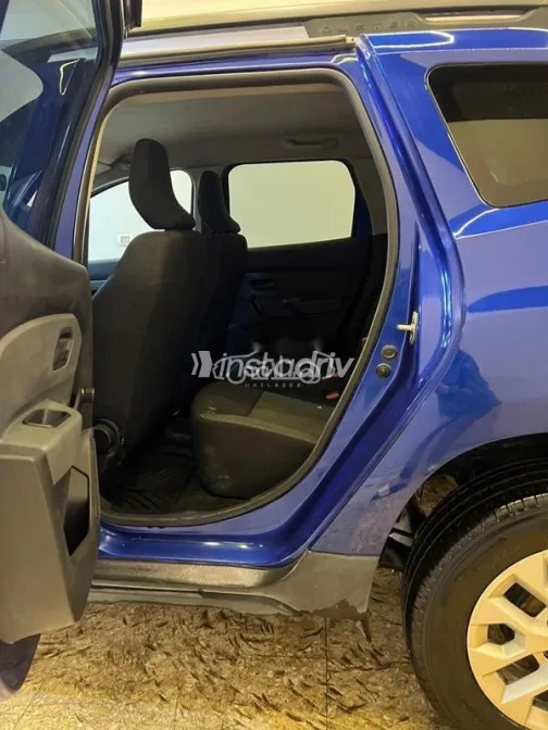 Renault Duster 2022 White Used for Sale - 8