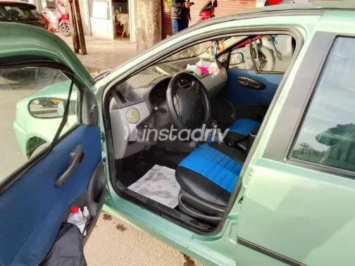 فيات بونتو 2001 أخضر مستعملة للبيع - 7