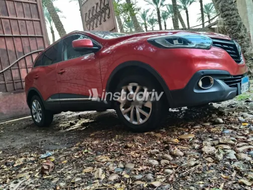 Renault Kadjar 2019 Red Used for Sale - 10