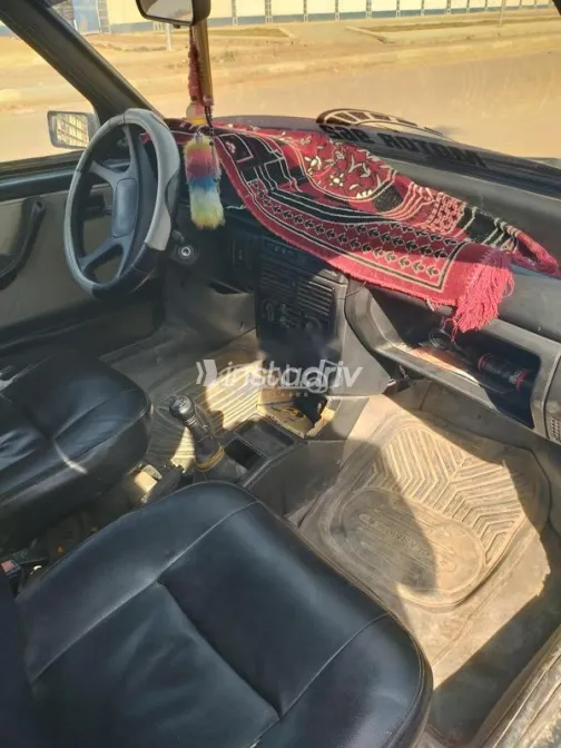 Fiat Uno 1993 White Used for Sale - 4