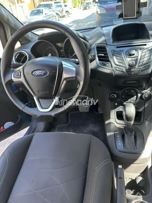 فورد فيستا 2014 أزرق مستعملة للبيع - 7