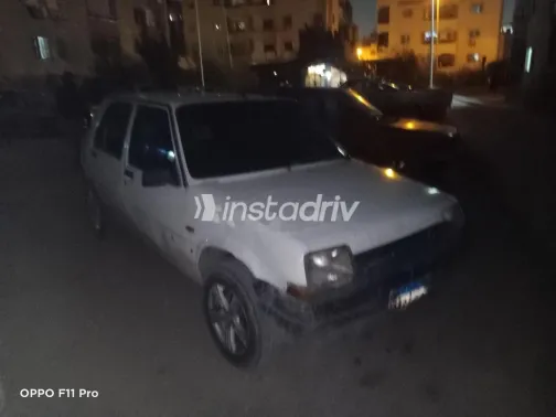 رينو 5 1989 أبيض مستعملة للبيع - 1