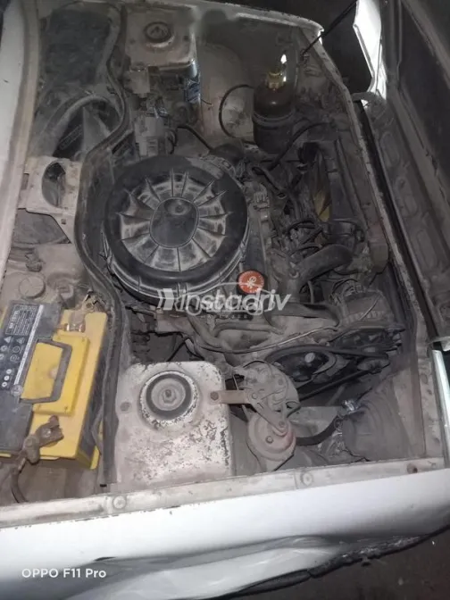 رينو 5 1989 أبيض مستعملة للبيع - 3