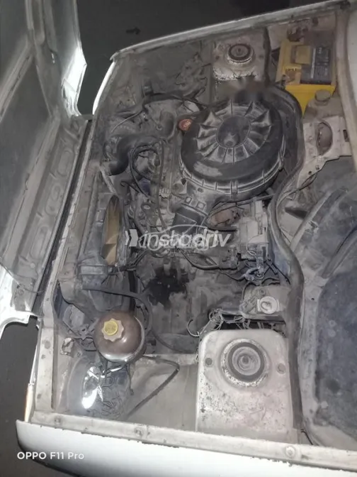 رينو 5 1989 أبيض مستعملة للبيع - 7